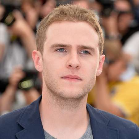 Iain De Caestecker